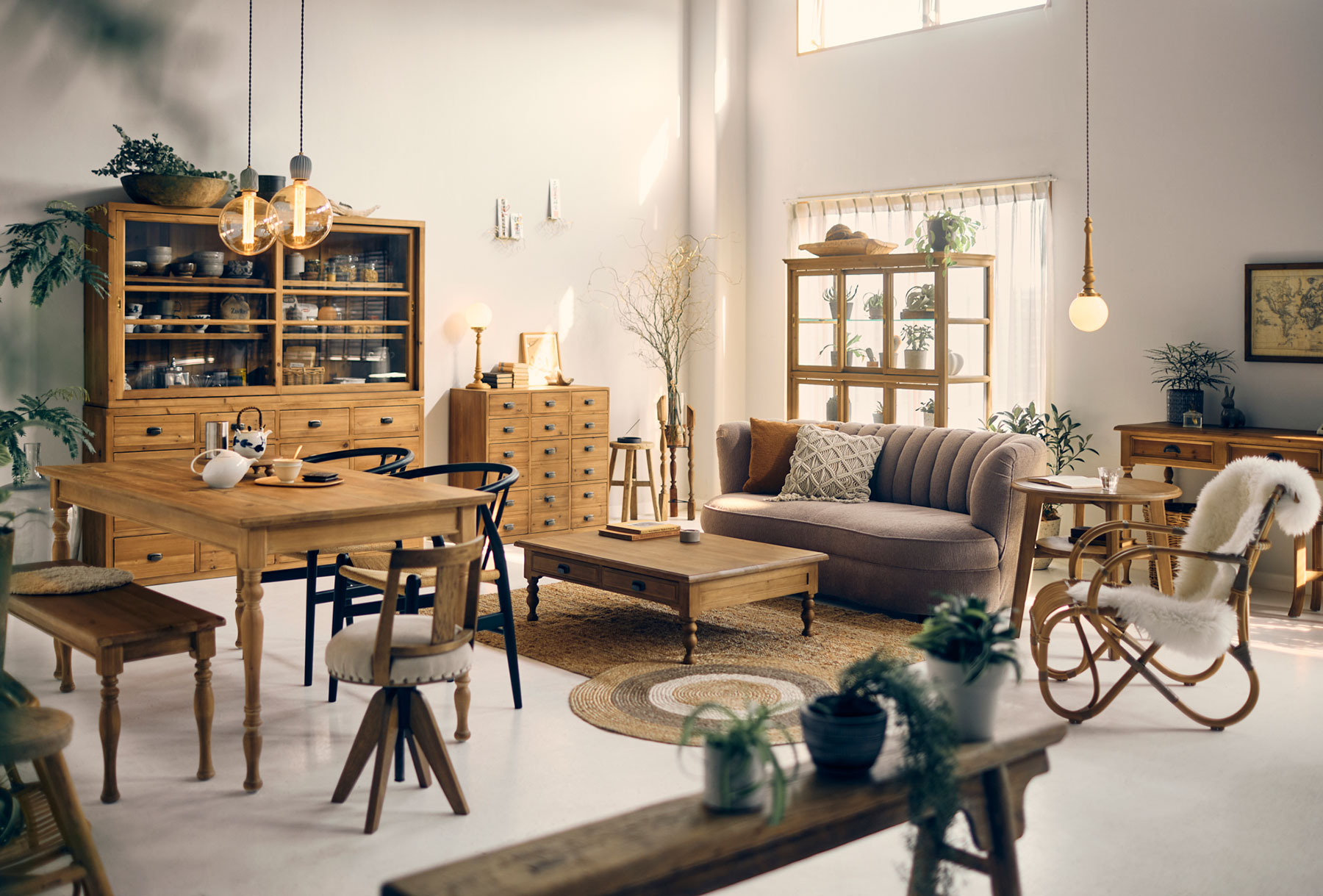 KNOT ANTIQUES ノットアンティークス　スタイリングイメージ