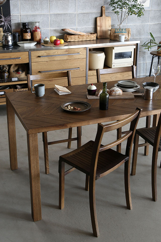 イオチェア＋ジプシーテーブル