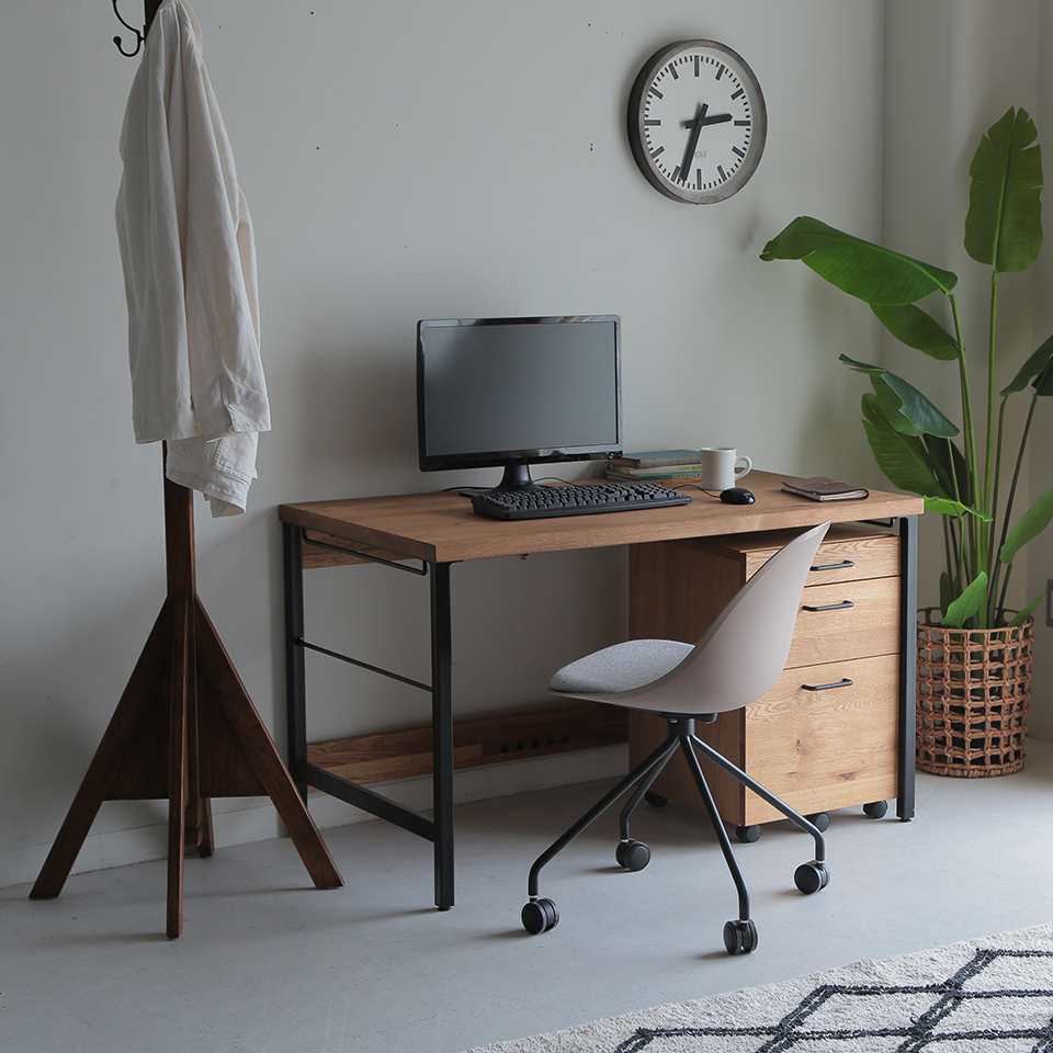 アンティーク｜インダストリアル デスク antique & Vintage furniture at's(アッツ