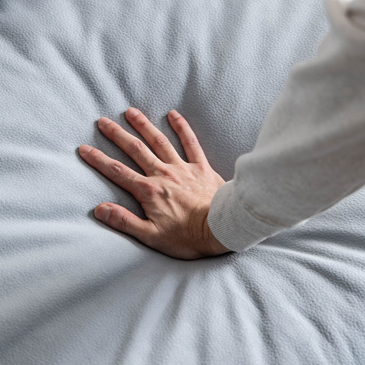 ヒューリソファ：座面座り