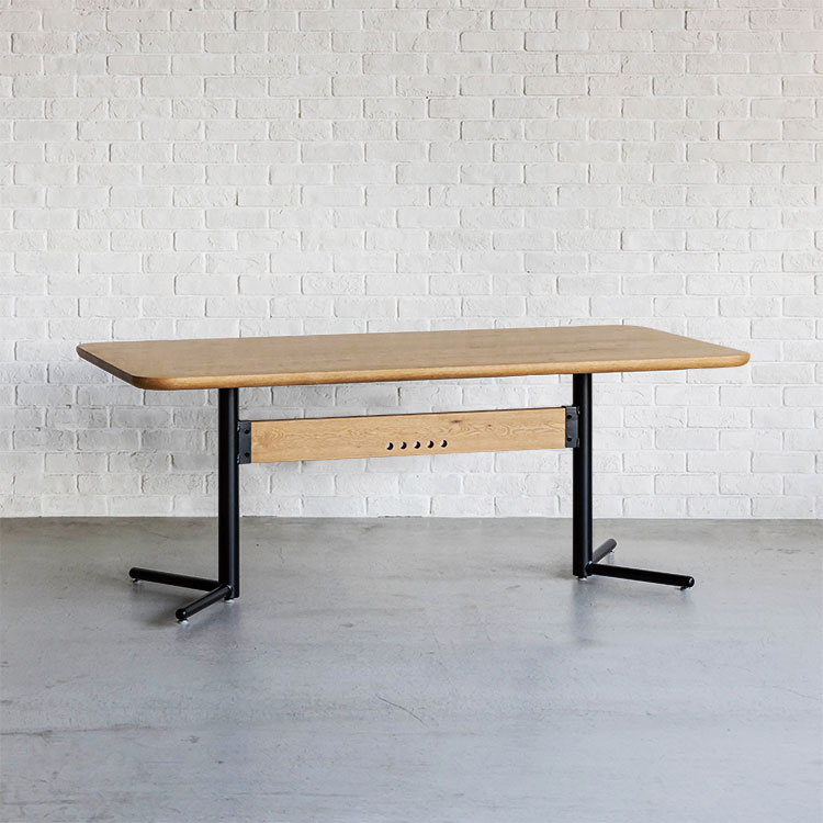 クリープダイニングテーブル□