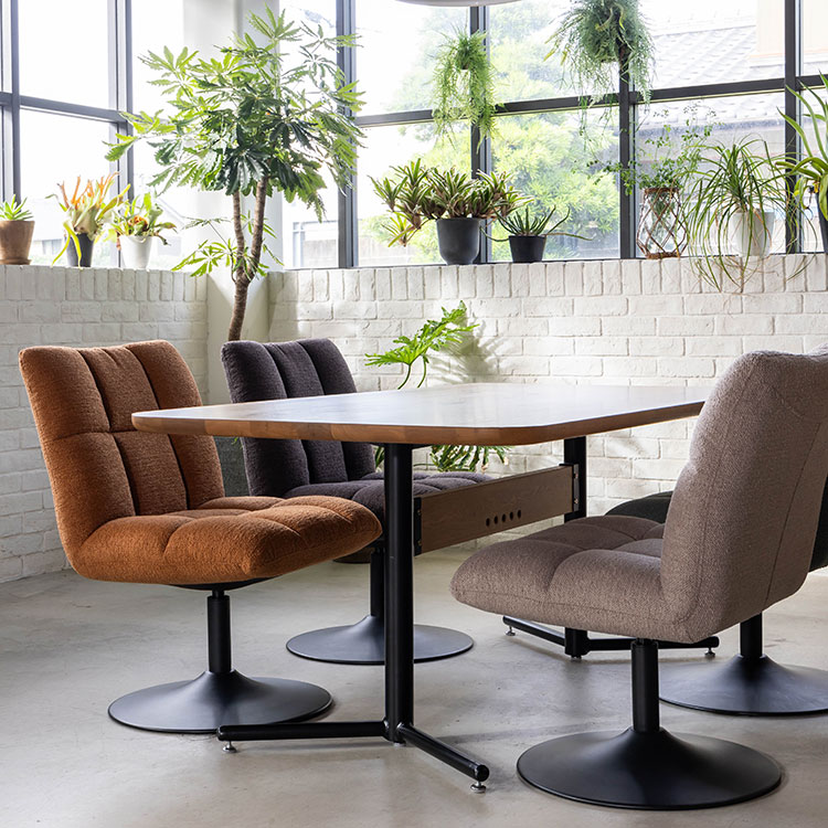 クリープダイニングテーブル