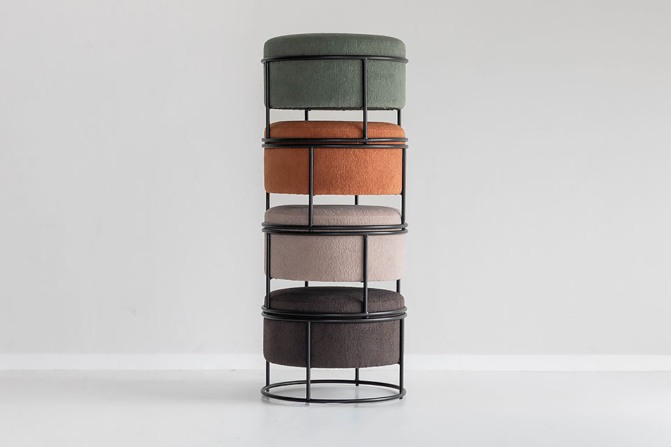 カプススツール600:スタッキング