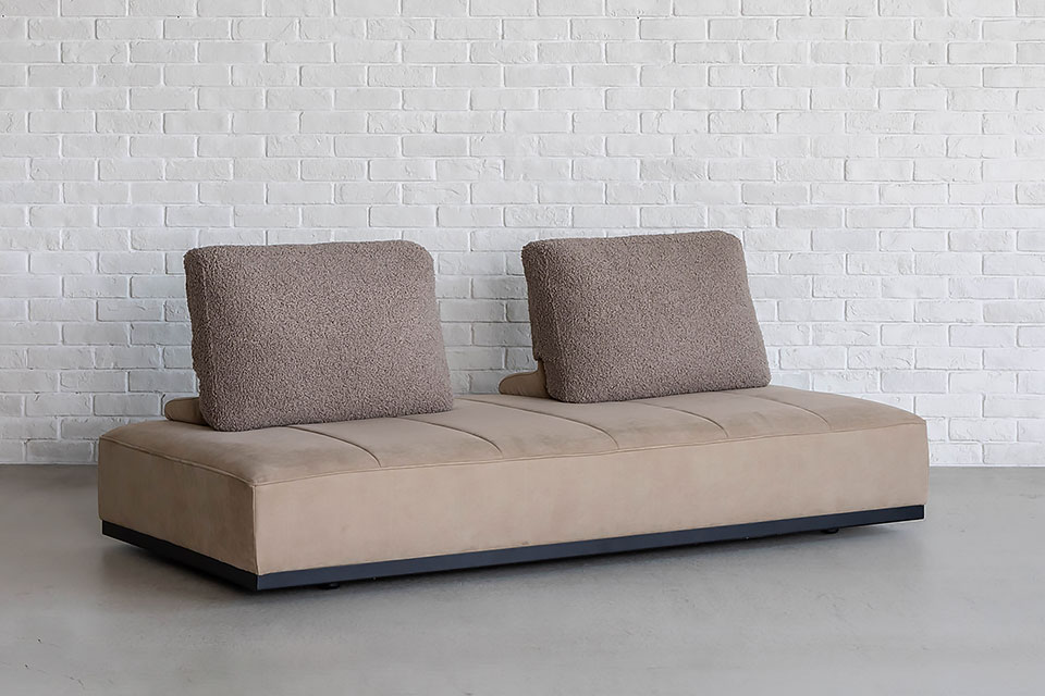 グローソファ3人掛け:長脚(ハイタイプ)