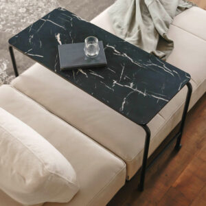 グローサイドテーブル