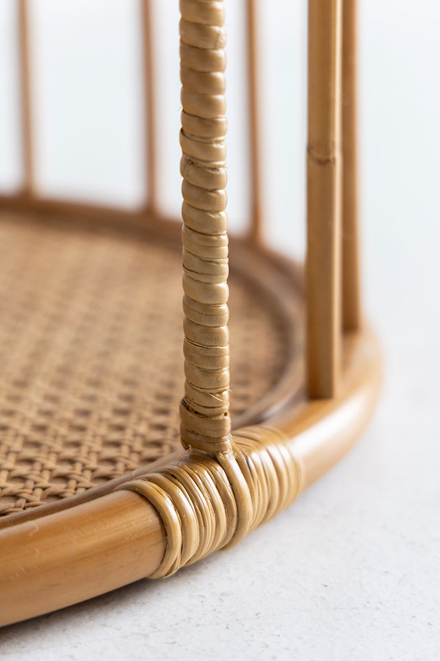 シルバサイドテーブル:拡大