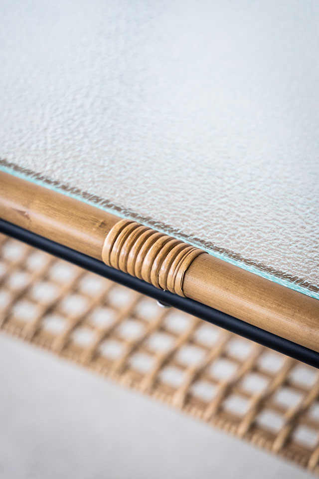 イブラコーヒーテーブル