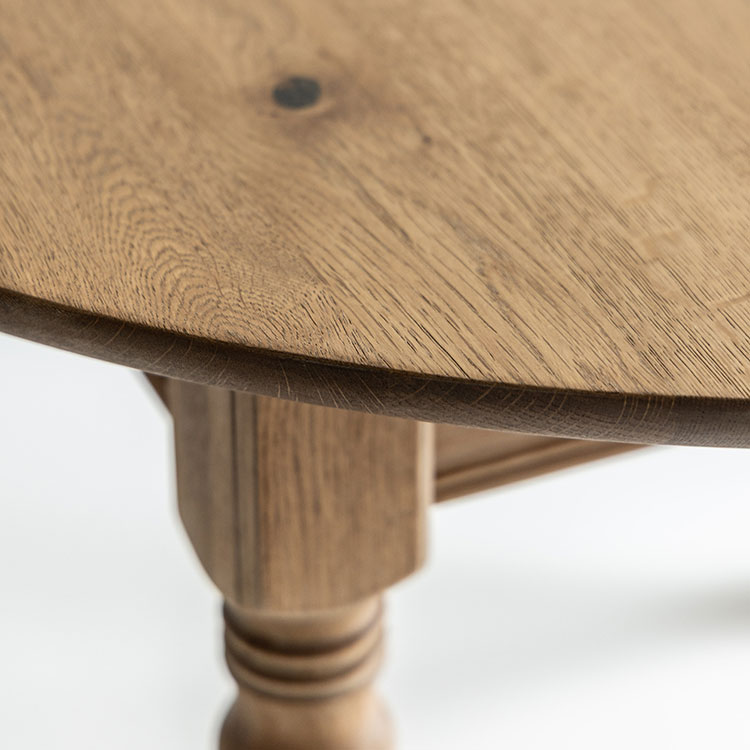 キリンテーブル：拡大：天板