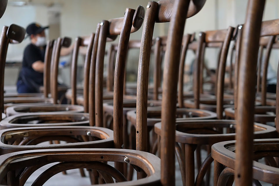 工場視察レポート:家具の製造工程