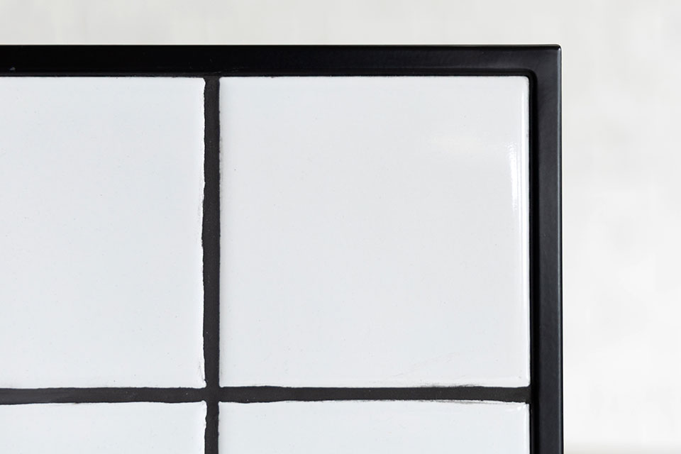 ロナカフェテーブル：拡大：WH