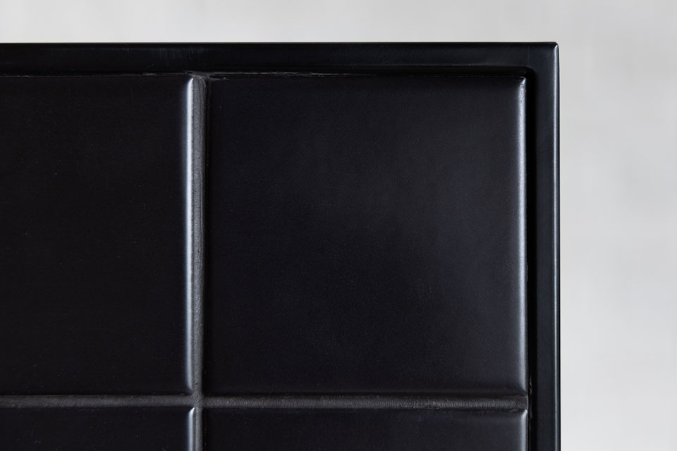 ロナカフェテーブル：拡大：BK