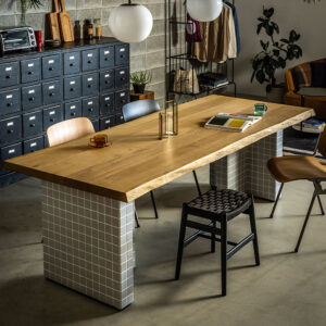 ソリットテーブル：スタイリングイメージ