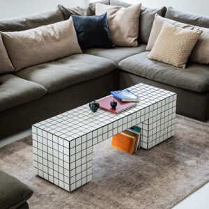 テラコーヒーテーブル