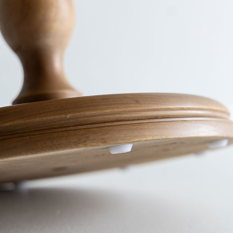 ホオズキサイドテーブル脚部裏面