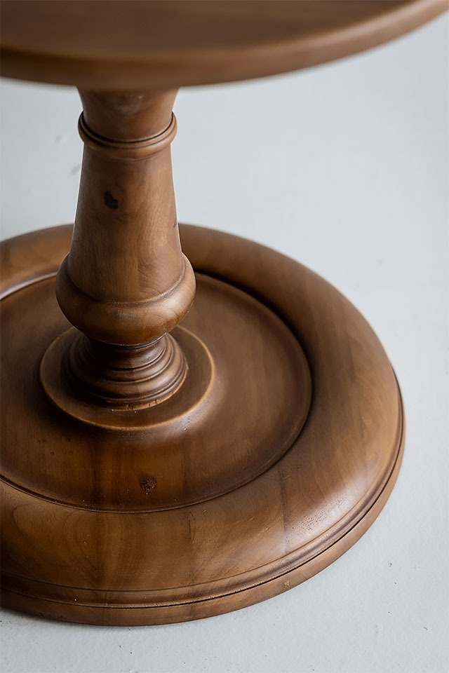 クリムサイドテーブル