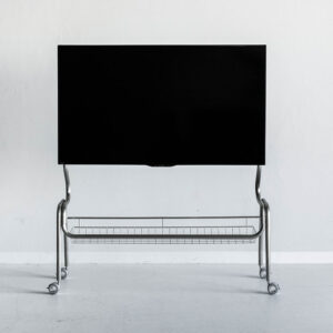 ルードテレビスタンド